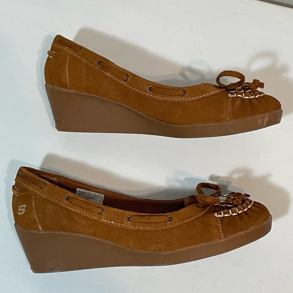 Sketchers,suede wedges shoes, size 6